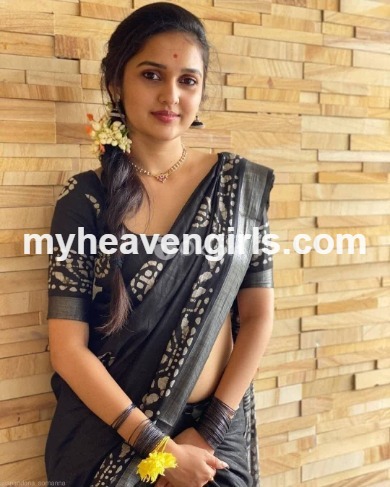 model Call Girls in Zirakpur